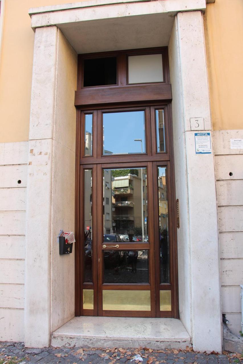 Comfort Rooms Piazza Mariano Armellini Rom Exterior foto